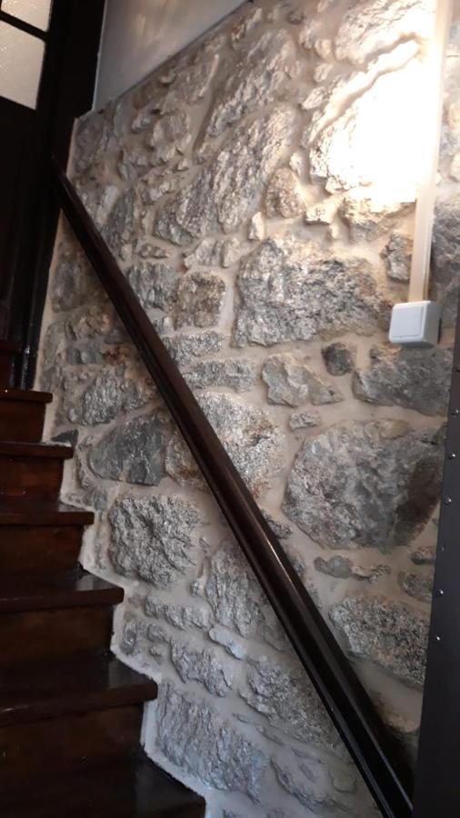 Piso Centrico Amplio, Luminoso, En Casa De Piedra Lejlighed Guitiriz Eksteriør billede